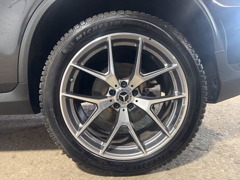 Used 2022 Mercedes-Benz GLC 300 4MATIC image 13