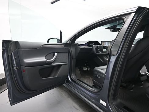 Used 2023 Tesla Model X AWD/4WD image 7