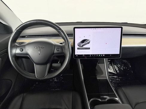 Used 2018 Tesla Model 3 Long Range RWD image 51