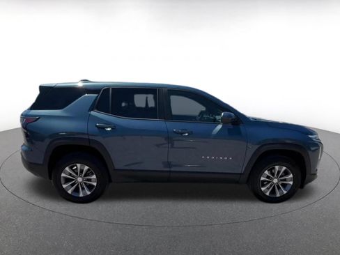 Used 2025 Chevrolet Equinox LT FWD image 16
