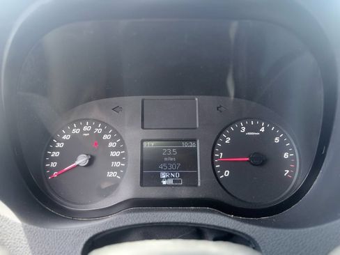 Used 2019 Mercedes-Benz Sprinter 1500 image 25