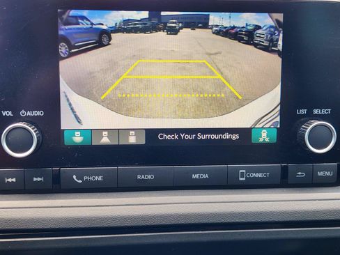 Used 2024 Honda Accord EX image 16