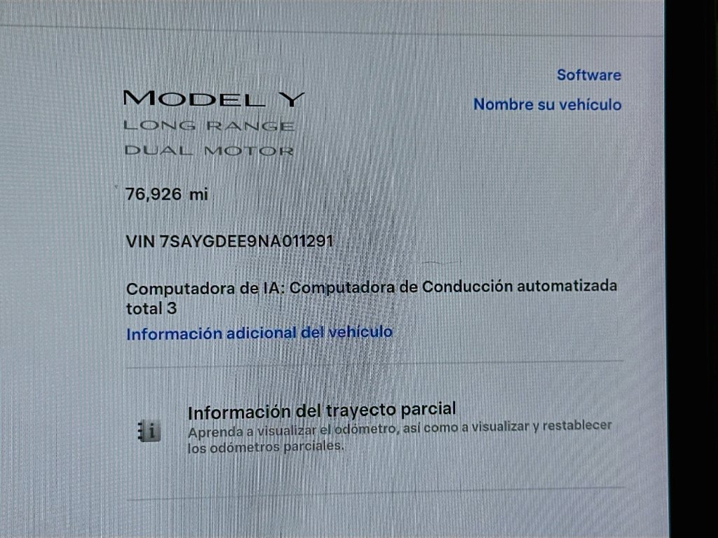 Used 2022 Tesla Model Y Long Range AWD/4WD image 12