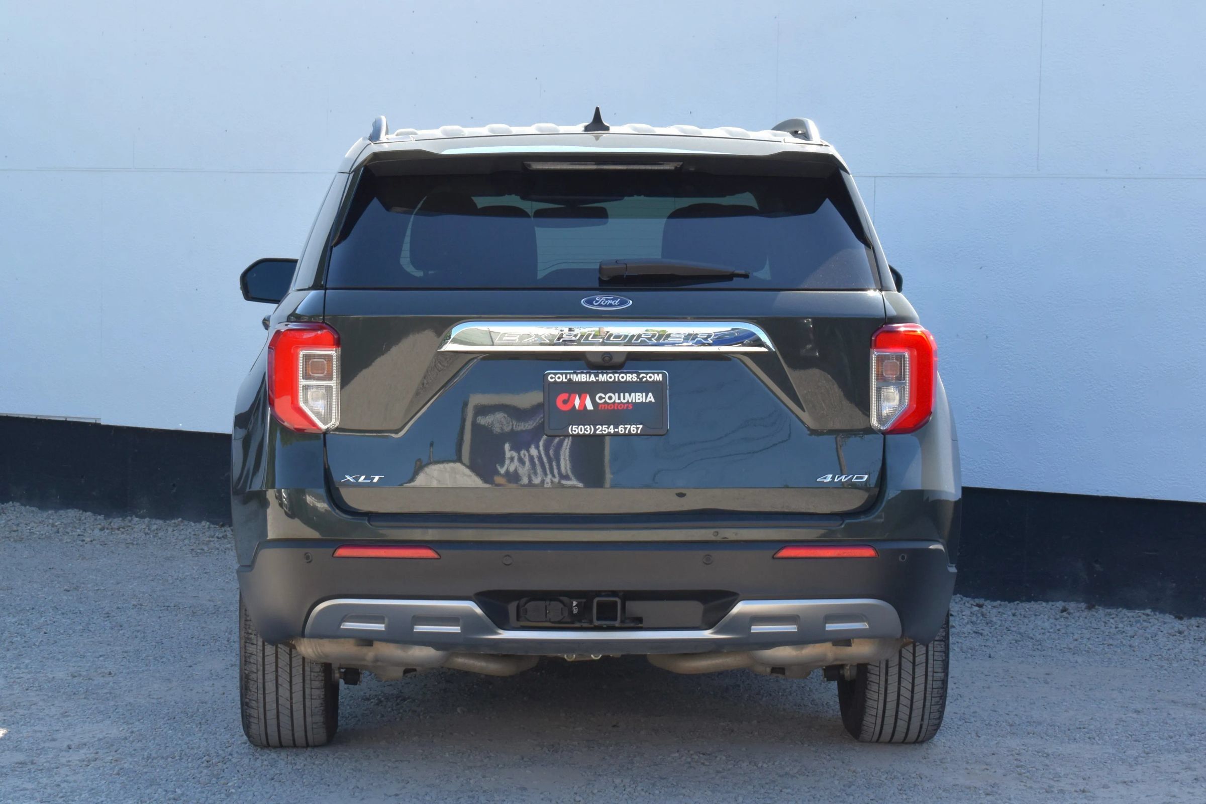 Used 2024 Ford Explorer XLT w/ Equipment Group 202A AWD/4WD image 43