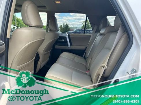 Used 2016 Toyota 4Runner SR5 Premium AWD/4WD image 8
