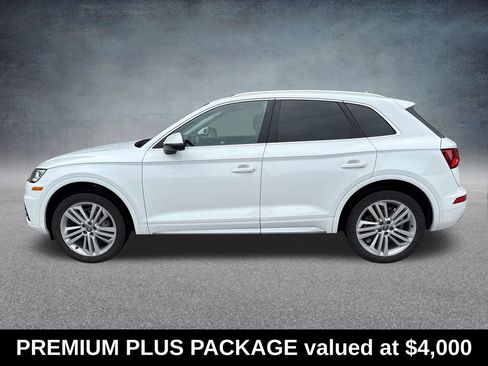 Used 2018 Audi Q5 2.0T Premium Plus w/ Premium Plus Package AWD/4WD image 2