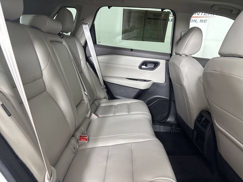 Used 2023 Nissan Rogue SL w/ SL Premium Package AWD/4WD image 31