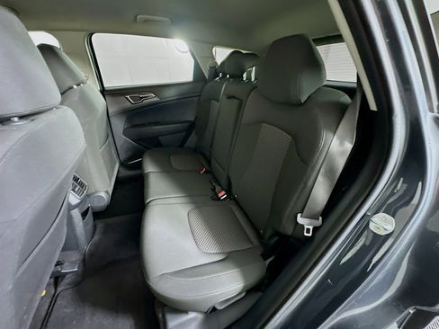 Used 2025 Kia Sportage LX image 26
