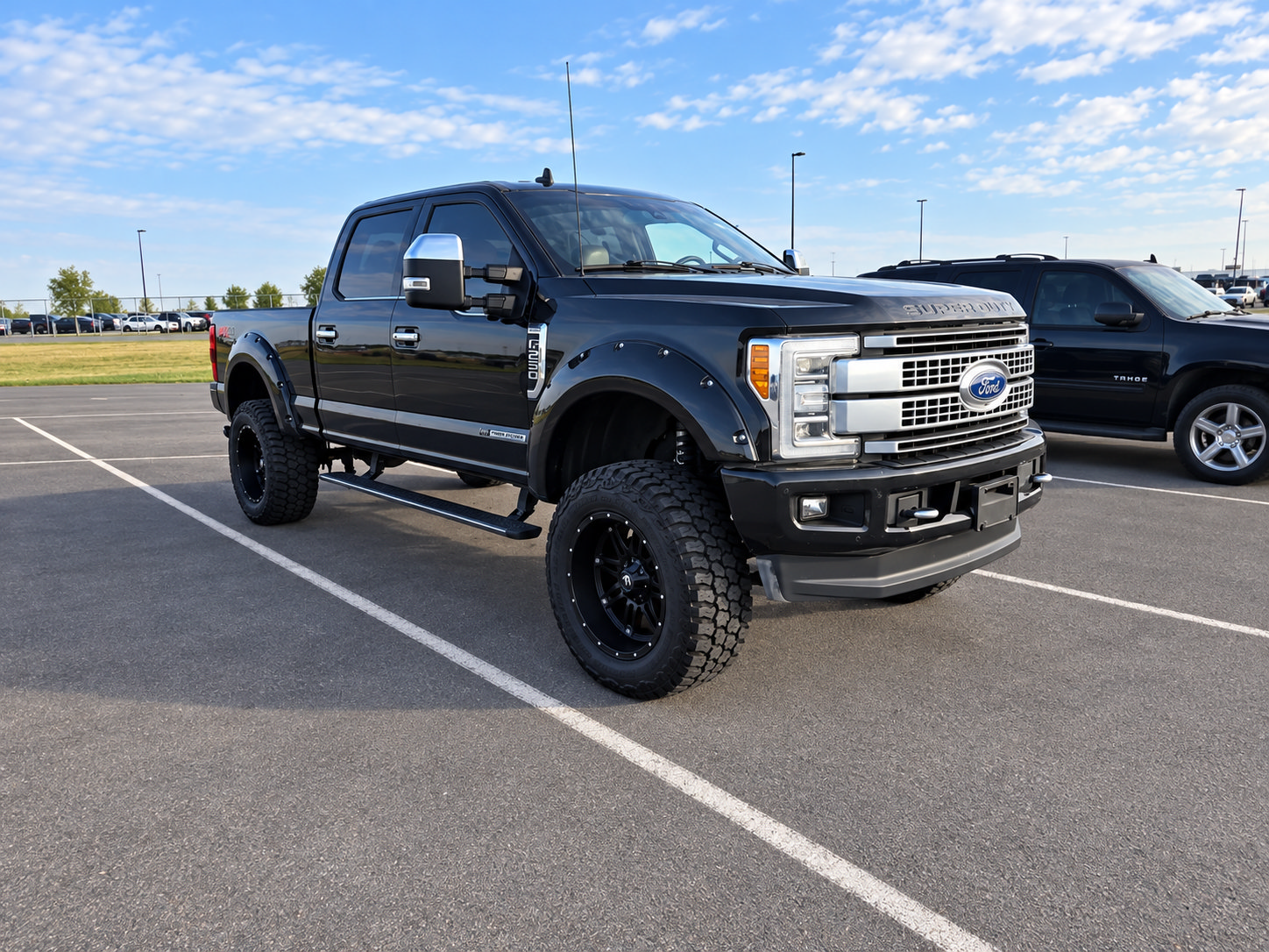 Used 2019 Ford F250 Platinum w/ Platinum Ultimate Package AWD/4WD image 5