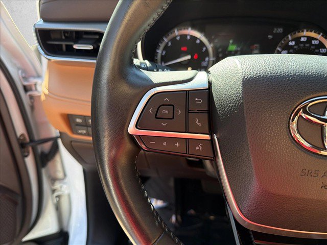 Used 2022 Toyota Highlander Platinum AWD/4WD image 15