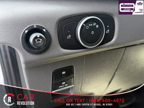 Used 2021 Ford Transit 250 T-250 148'' EL HR image 27