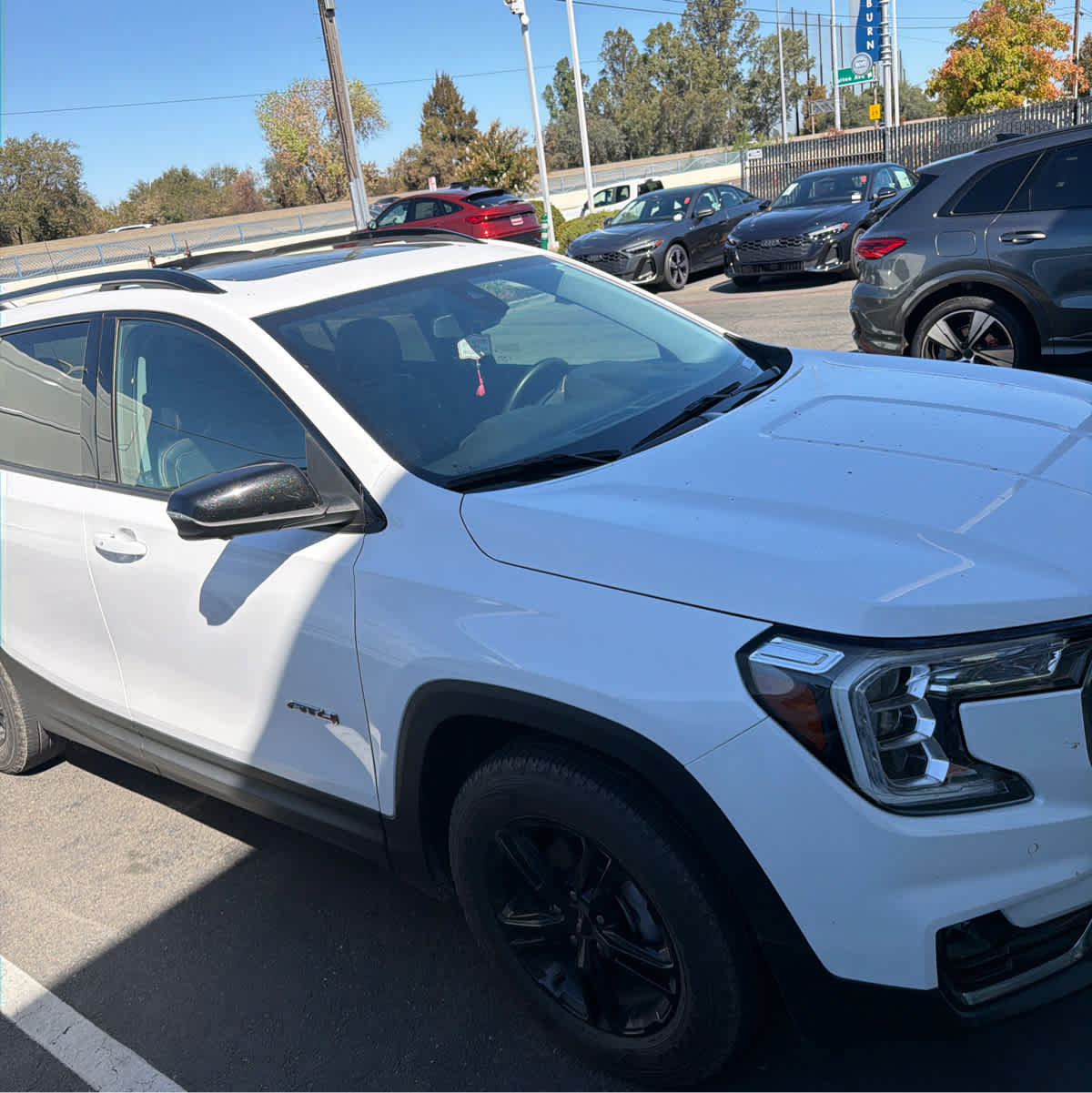 Used 2024 GMC Terrain AT4 w/ Tech Package AWD/4WD image 13