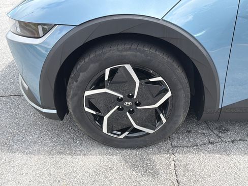 Certified 2024 Hyundai Ioniq 5 SEL RWD image 12