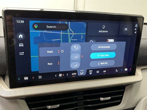 New 2026 Ford Explorer Active AWD/4WD image 22