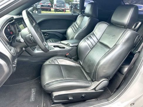 Used 2023 Dodge Challenger SRT Hellcat RWD image 17