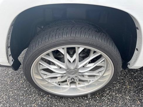 Used 2025 RAM 1500 Limited AWD/4WD image 12