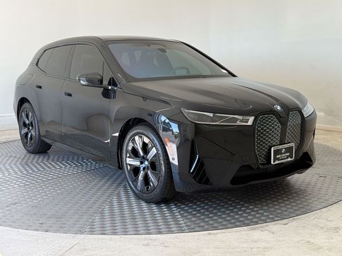 Used 2024 BMW iX M60 AWD/4WD image 7