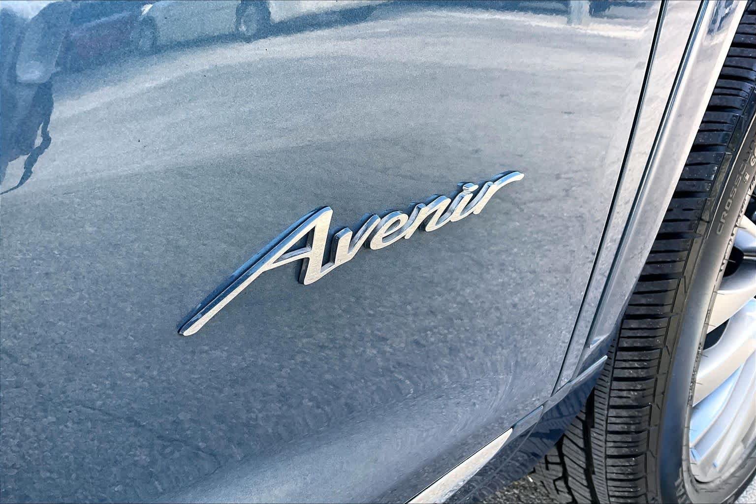 Used 2026 Buick Enclave Avenir w/ Super Cruise Package FWD image 10