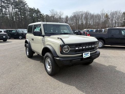 New 2025 Ford Bronco 2-Door image 20