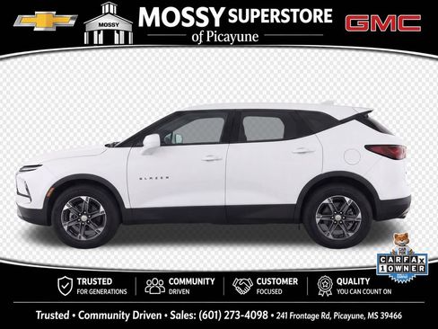 Used 2025 Chevrolet Blazer LT FWD image 7