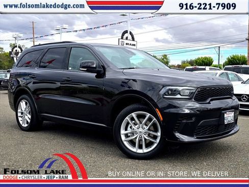 Certified 2025 Dodge Durango GT AWD/4WD image 1