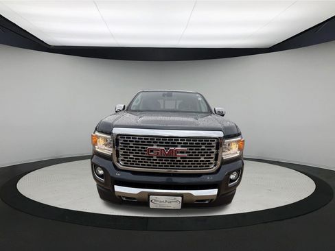 Used 2019 GMC Canyon Denali AWD/4WD image 2