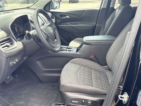 Certified 2024 Chevrolet Equinox LT w/ LPO, Floor Liner Package FWD image 18