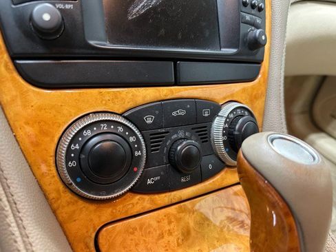 Used 2003 Mercedes-Benz SL 500 image 30