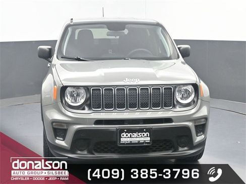 Used 2020 Jeep Renegade Sport image 3