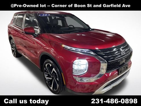 Used 2024 Mitsubishi Outlander SE AWD/4WD image 7