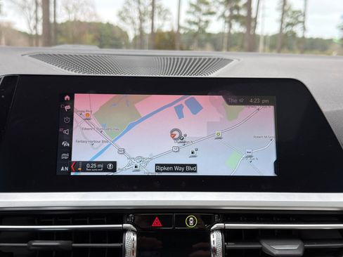 Used 2020 BMW 330i Sedan image 4