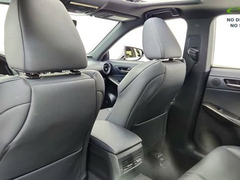 Used 2023 Lexus IS 350 F Sport RWD image 30