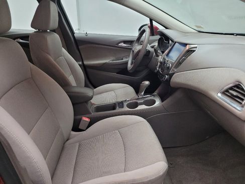 Used 2017 Chevrolet Cruze LT w/ Sun And Sound Package FWD image 21