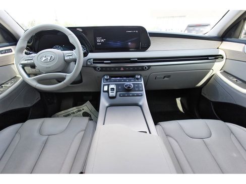 Used 2023 Hyundai Palisade Limited AWD/4WD image 11