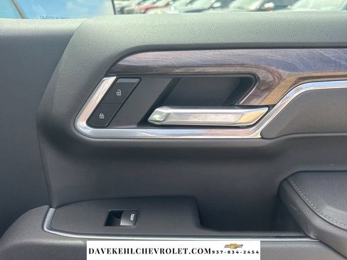 Used 2025 Chevrolet Silverado 1500 LTZ AWD/4WD image 48