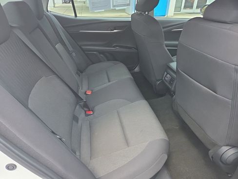Used 2025 Toyota Camry LE image 9