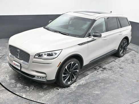 Used 2024 Lincoln Aviator Reserve w/ Equipment Group 201A image 40