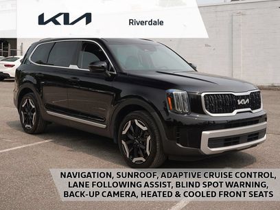 Used 2025 Kia Telluride EX