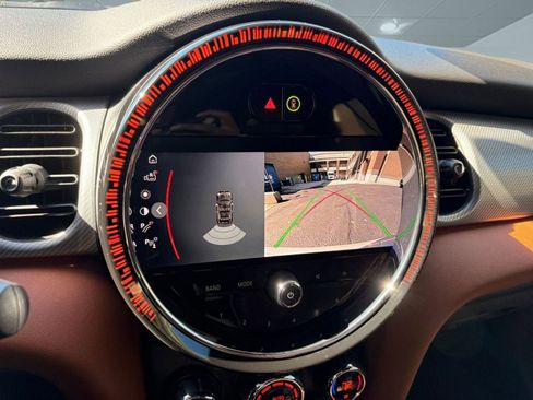 Used 2023 MINI Cooper S w/ Signature Upholstery Package image 30