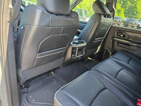 New 2026 RAM 3500 Limited AWD/4WD image 25