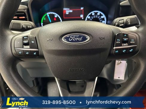 Used 2022 Ford Maverick XLT image 9