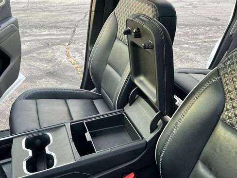 Used 2024 GMC Acadia Denali w/ Super Cruise Package image 20