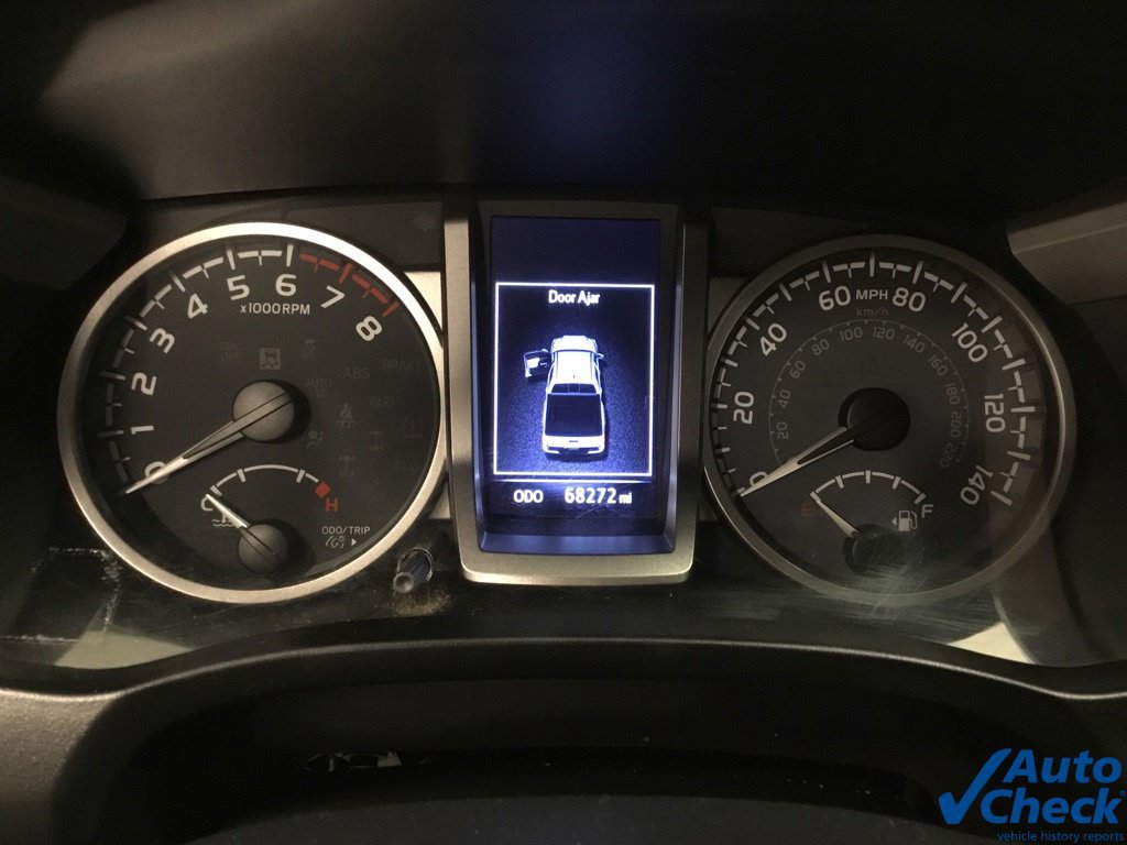 Used 2021 Toyota Tacoma SR5 AWD/4WD image 52