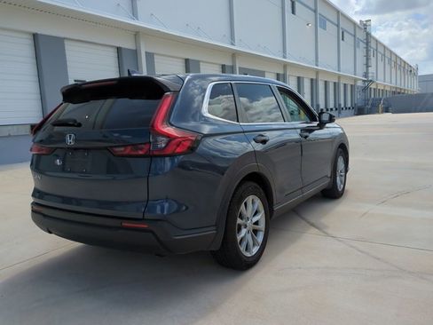Used 2025 Honda CR-V EX image 5