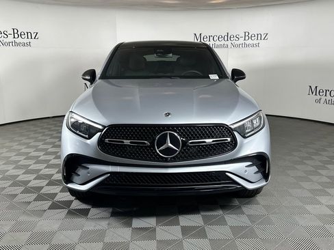 Certified 2025 Mercedes-Benz GLC 300 4MATIC image 2