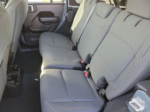 Used 2024 Jeep Wrangler Sport S image 8