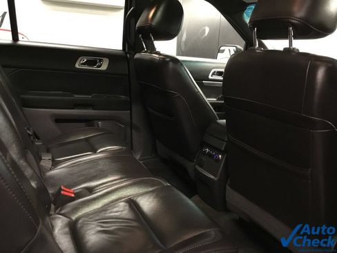 Used 2013 Ford Explorer XLT AWD/4WD image 34