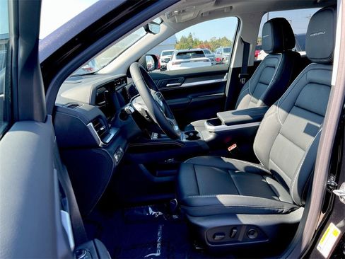 New 2026 GMC Terrain Denali image 17