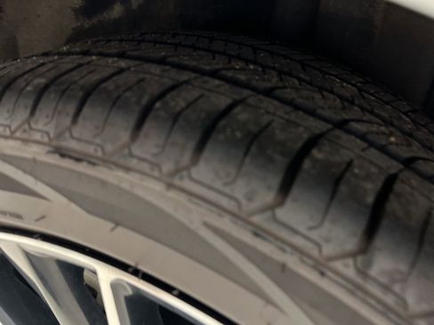 Used 2024 Toyota Camry SE image 39