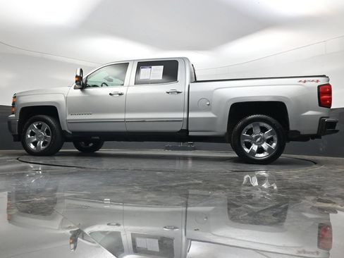 Used 2015 Chevrolet Silverado 1500 LTZ w/ LTZ Plus Package AWD/4WD image 46